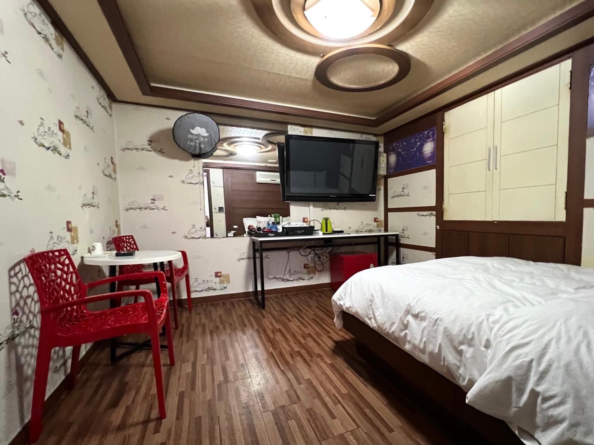 Picasso Motel Seul Exterior foto